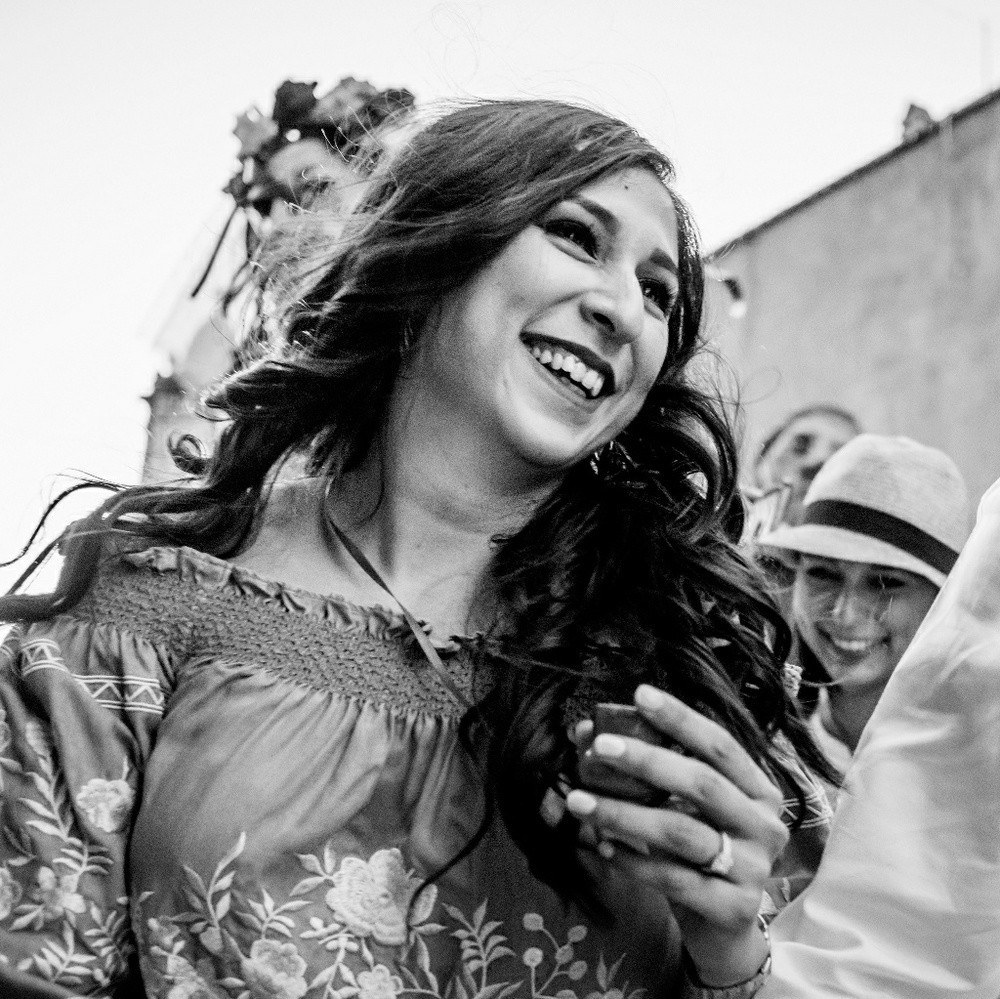 Meet your Posher, Daniela r